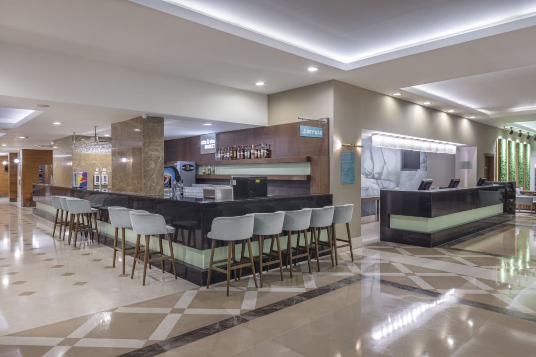 Gastro Wyndham Garden Lara