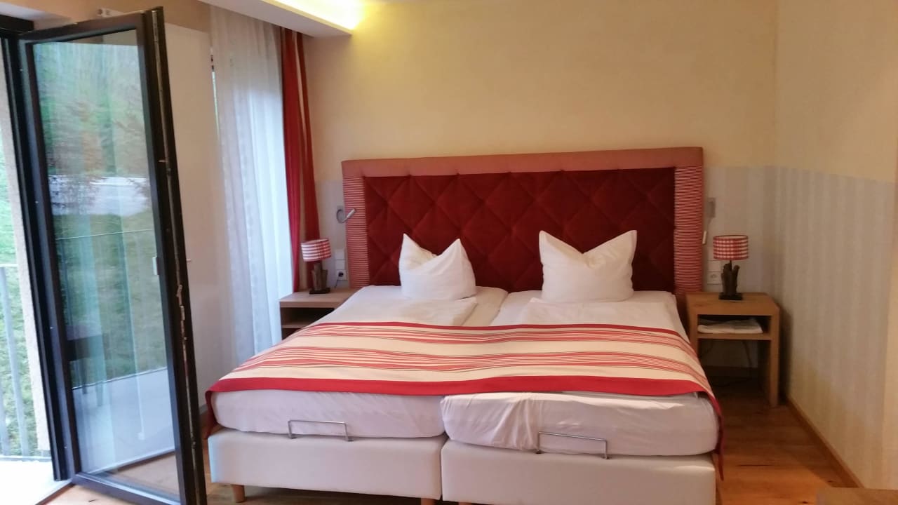 Großes Doppelbett Hotel Rebenhof