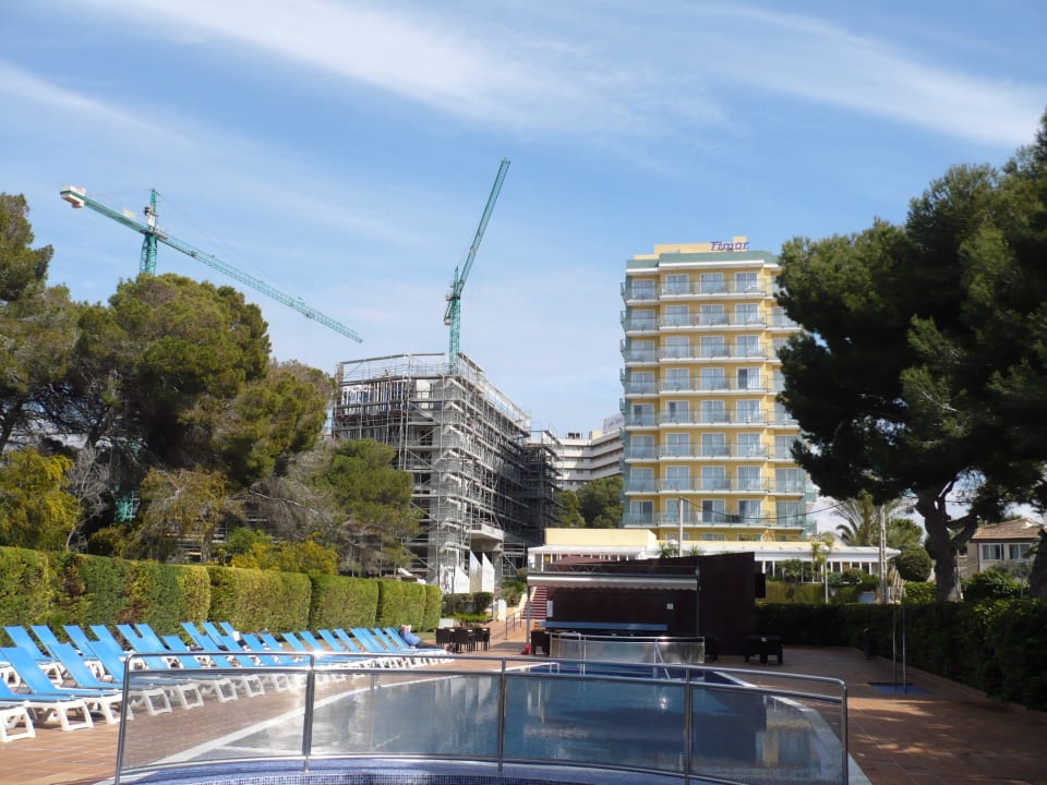 Neue Skyline ensteht Hotel Timor