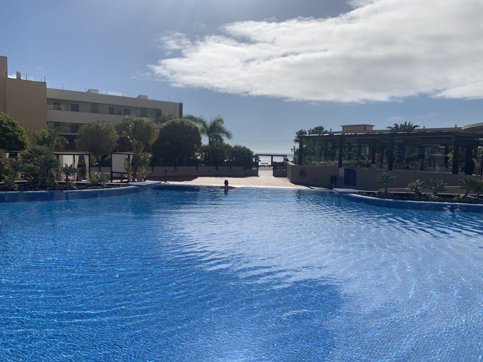 Pool Iberostar Waves Gaviotas Park