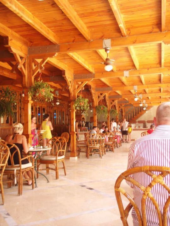 Oasis Restaurant von außen Siva Grand Beach