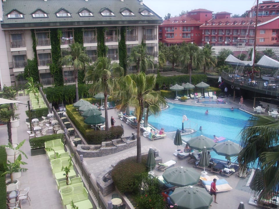 Pool Can Garden Resort