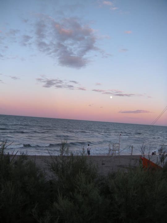 Strand bei Nacht Rosapineta Camping Village