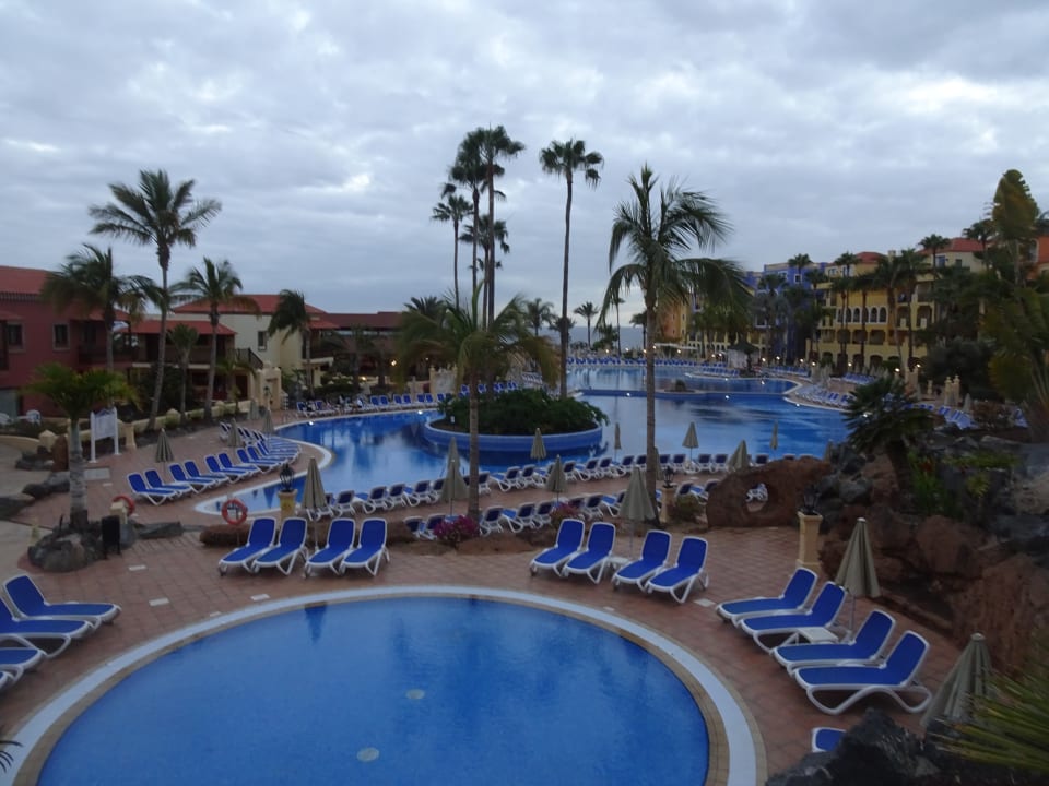 Pool Bahia Principe Sunlight Costa Adeje