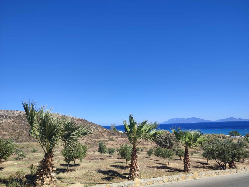 Außenansicht Grand Blue Beach Hotel