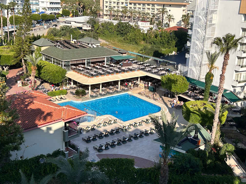 Außenansicht Hotel Gardenia Beach