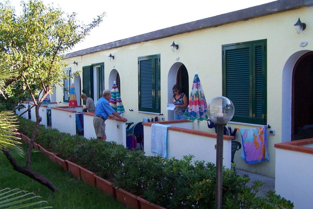 Zugang, Terrasse und Zimmereingang Hotel Villa Hibiscus