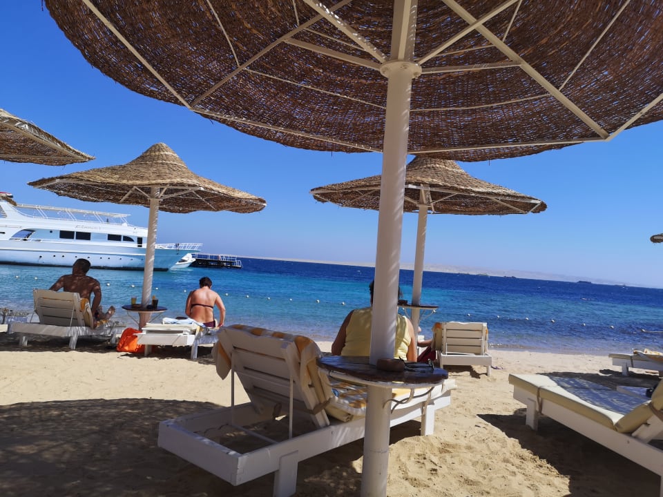 Strand Moreno Horizon Spa & Resort