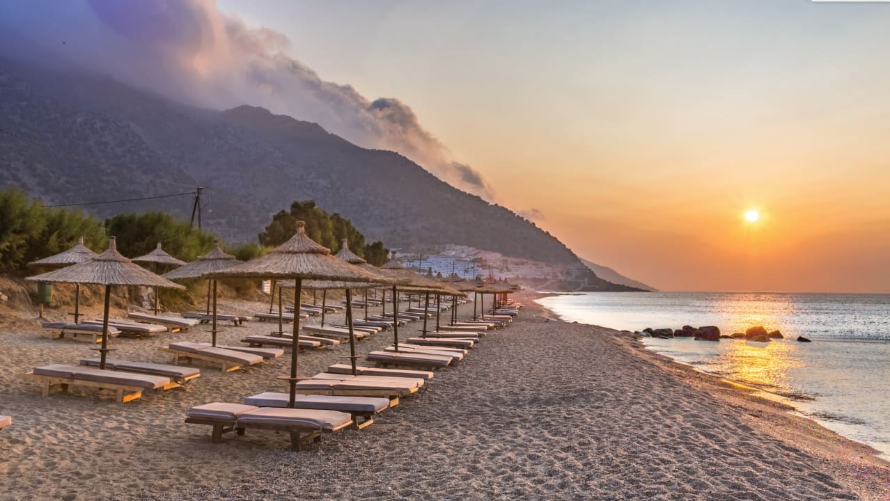 Strand Akti Palace Resort & Spa