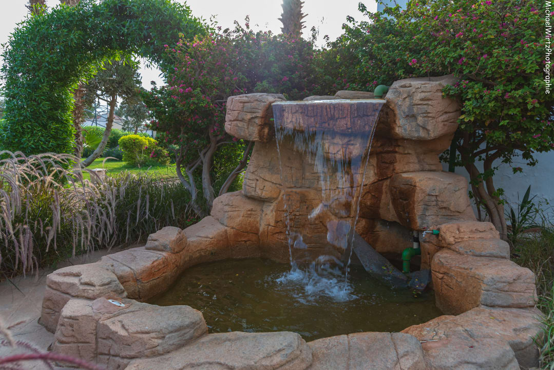 Gartenanlage Lotus Bay Beach Resort