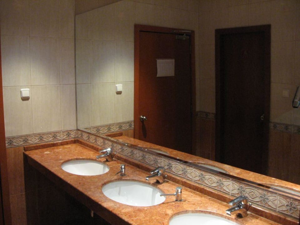 Waschbecken GRIFID Club Hotel Arabella