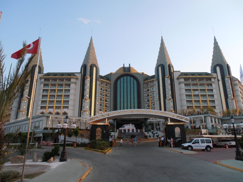 Hotel von der Straße aus Hotel Delphin Imperial