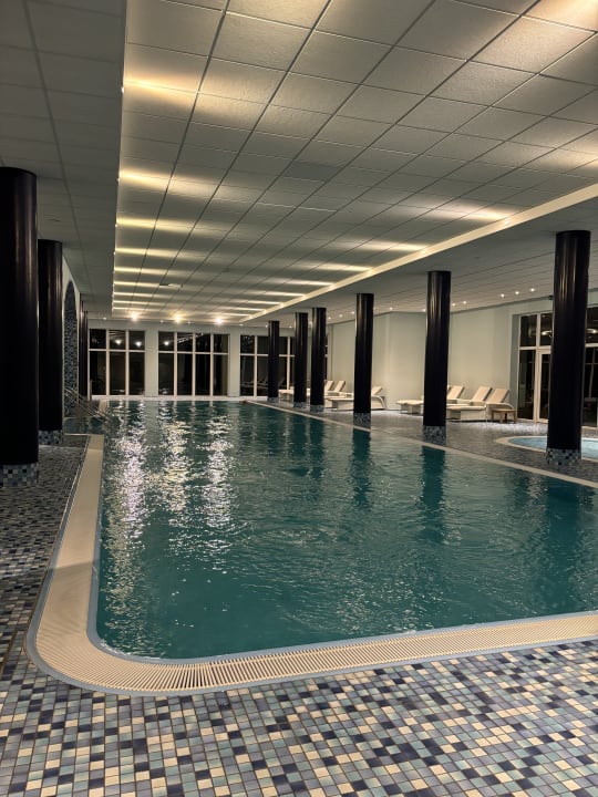 Pool Precise Resort Hafendorf Rheinsberg