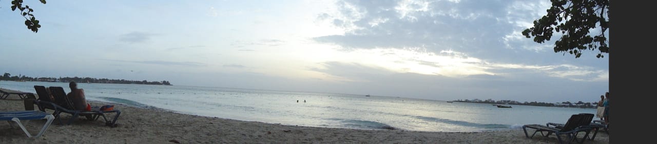 Strand Sunset at the Palms Resort - Adults Only