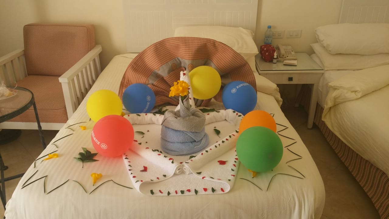 Eine besondere Überraschung zu meinen Geburtstag  SUNRISE Crystal Bay Resort