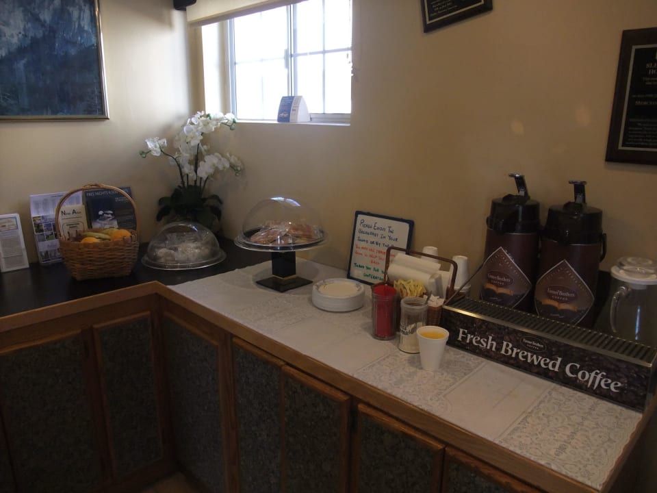 Das "große" Frühstück Hotel Merced Yosemite Travelodge