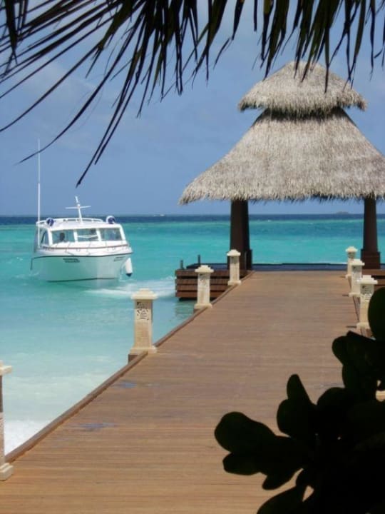 Anlegesteg Baros Maldives Resort