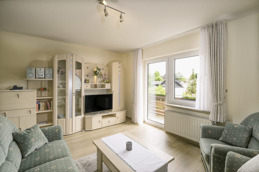 Zimmer Gasthof Pension und Fewos Zur Zweere