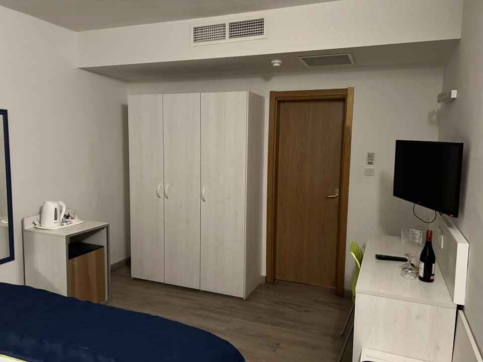 Zimmer Hotel Santana