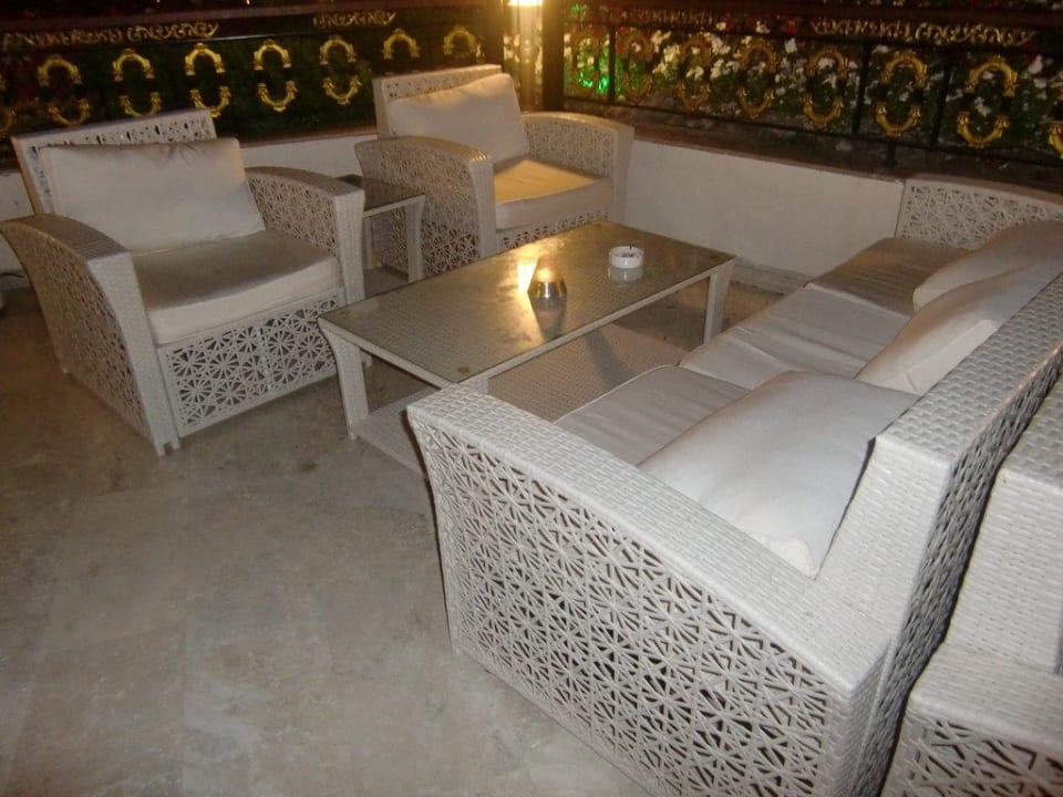 Terrace Bar aussen Diamond Excellence Resort & Spa