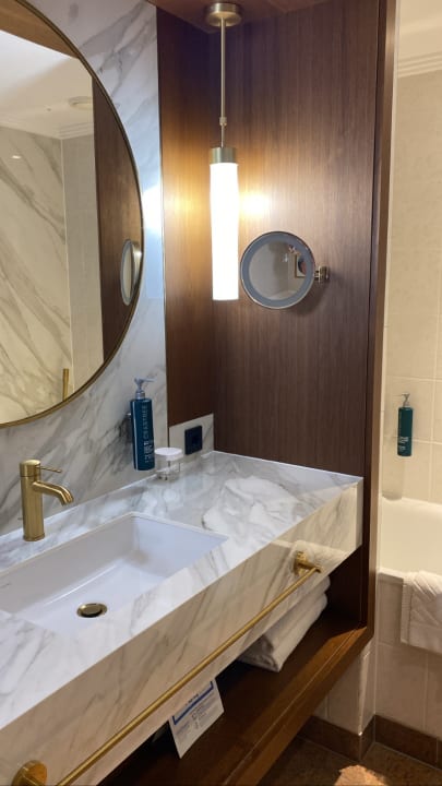 Zimmer Hilton Frankfurt City Centre