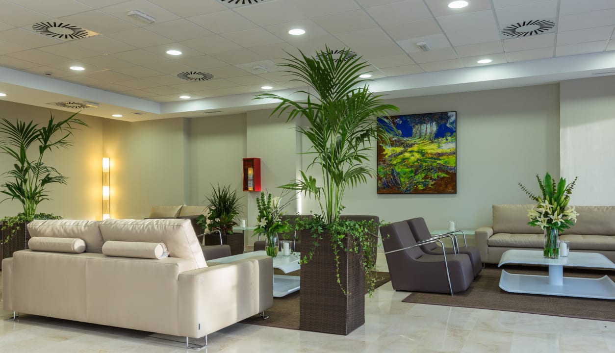 Lobby Ona Valle Romano Golf & Resort