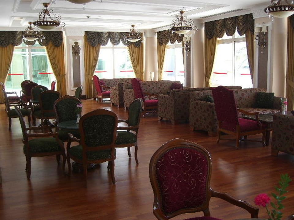 Gemütliche Sitzecken. Trendy Aspendos Beach Hotel