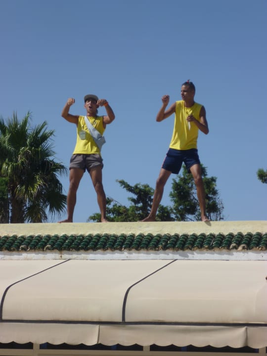 Tanzen auf dem Dach Houda Golf & Beach Club