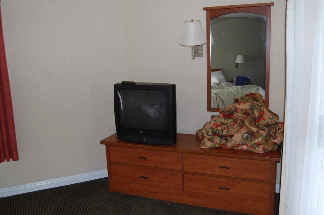 Fernseher mit Kommode Rodeway Inn San Clemente Beach