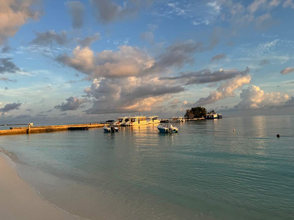 Außenansicht Kuredu Island Resort & Spa