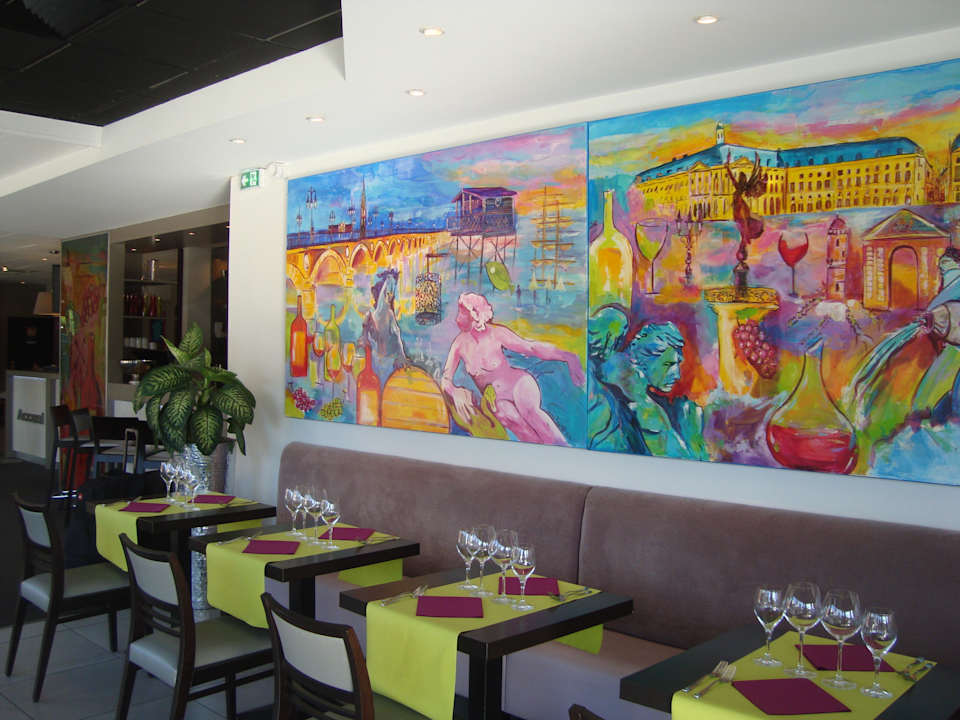 Modern gestalteter Restaurantbereich Hotel All Seasons Bordeaux Meriadeck