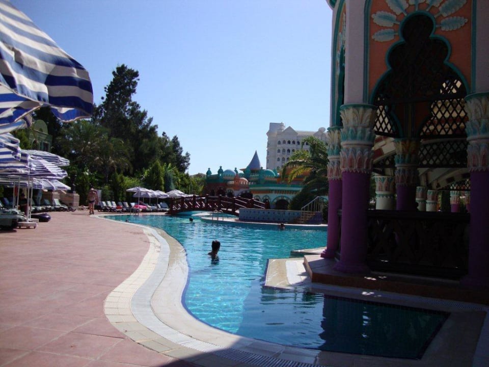 Pool am HV Kamelya Aishen Club