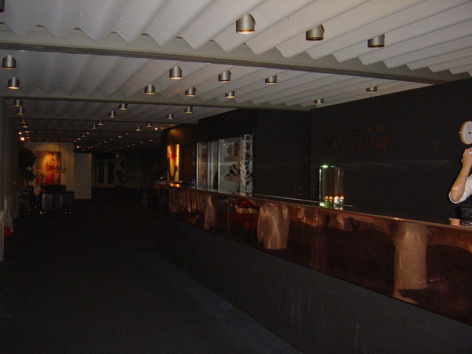 Rezeption und Foyer Hotel Føroyar