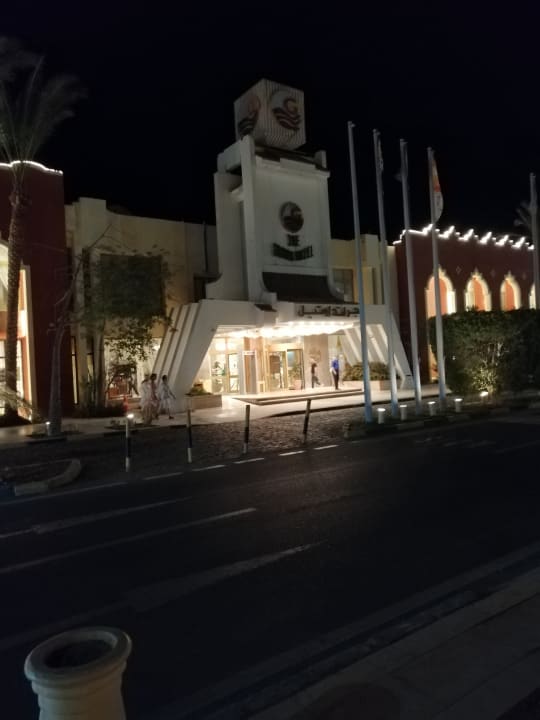 Außenansicht The Grand Hotel Hurghada