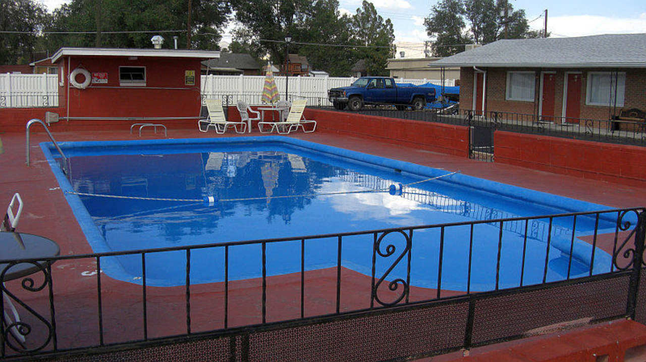 Pool Motel El Palomino