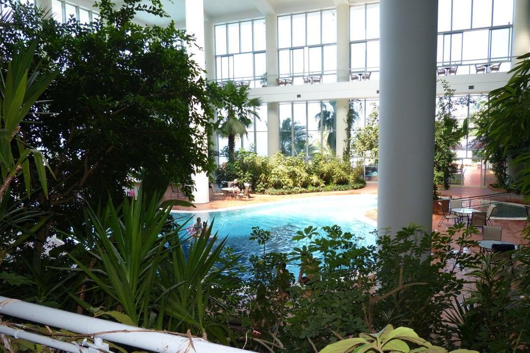 Kryty basen Hotel Pine Bay Holiday Resort