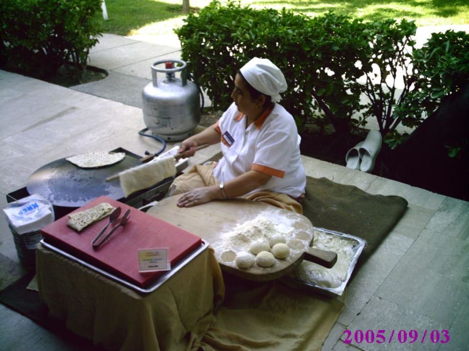 Fladenbrot backen im Alantur Labranda Alantur Resort