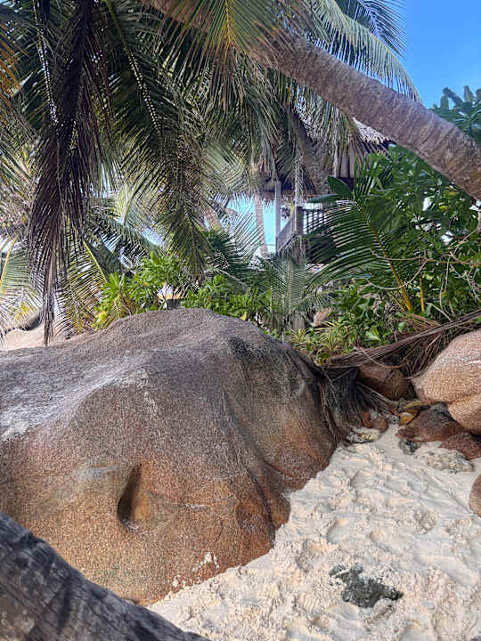 Strand Hotel Patatran Village