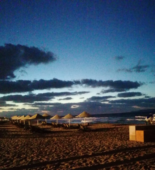 Strand Bella Beach Hotel