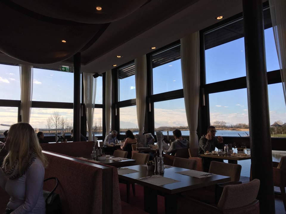 Restaurant St. Martins Therme & Lodge Hotel