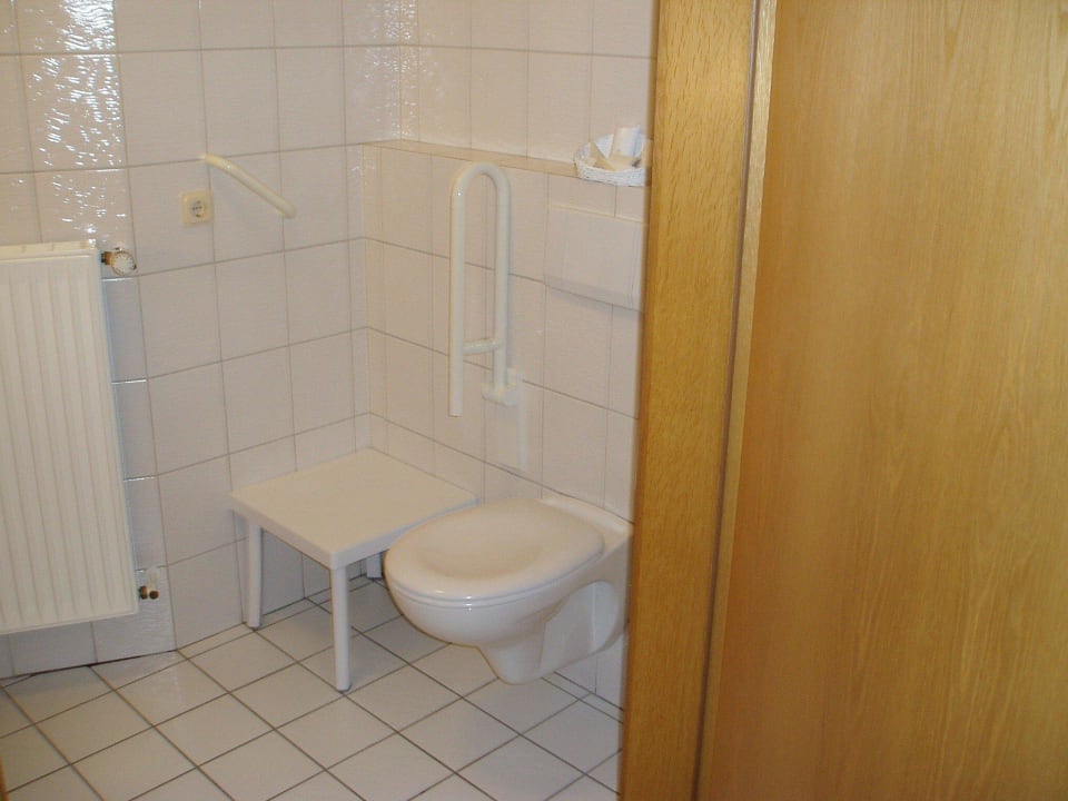 Behindertengerechte Toilette Hotel Ostfriesen Hof