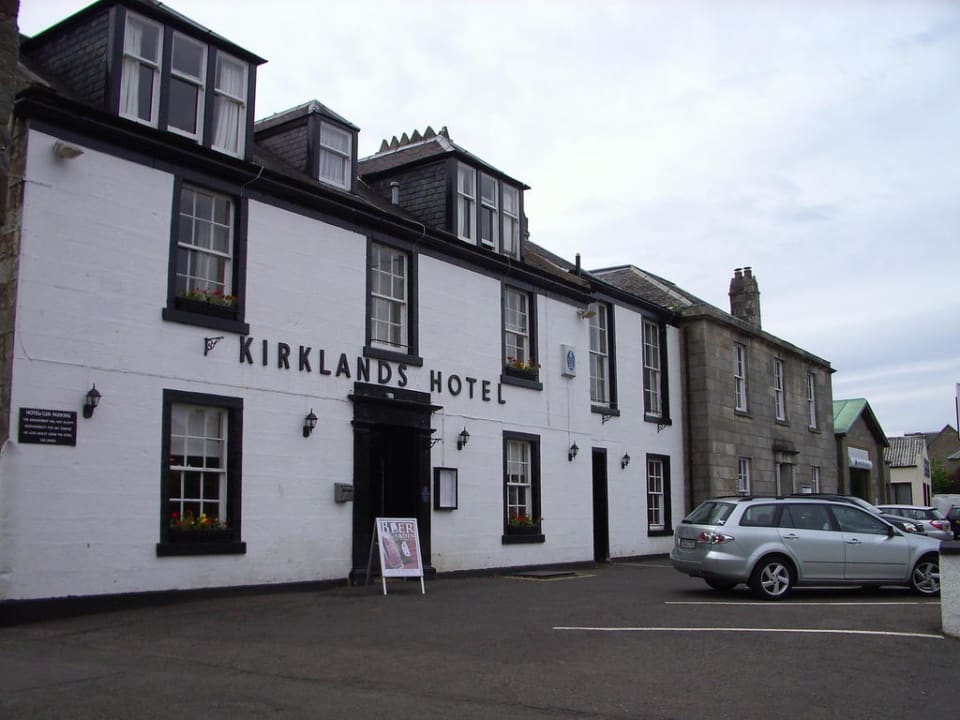 Frontansicht Kirklands Hotel