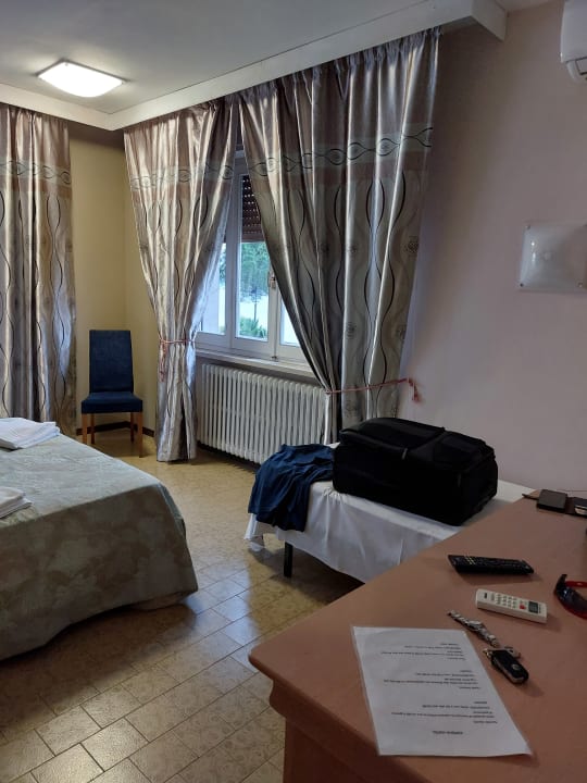 Zimmer Hotel Esperia