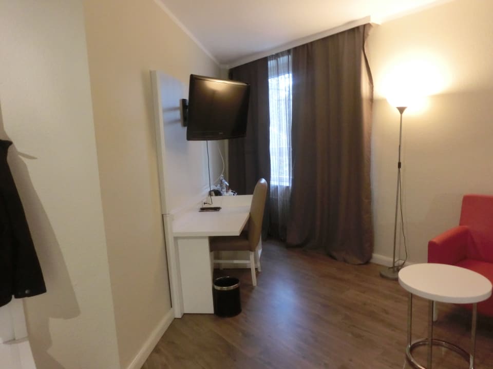 Zimmer Hotel Domicil Hamburg by Golden Tulip