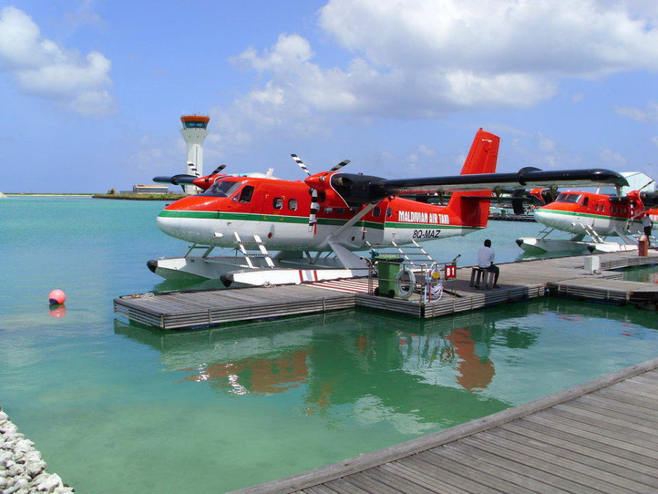 Wasserflugzeug Villa Park Sun Island