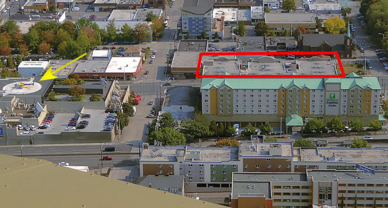 Position des Hotels (rot) gesehen vom Space Needle Holiday Inn Hotel Seattle Center