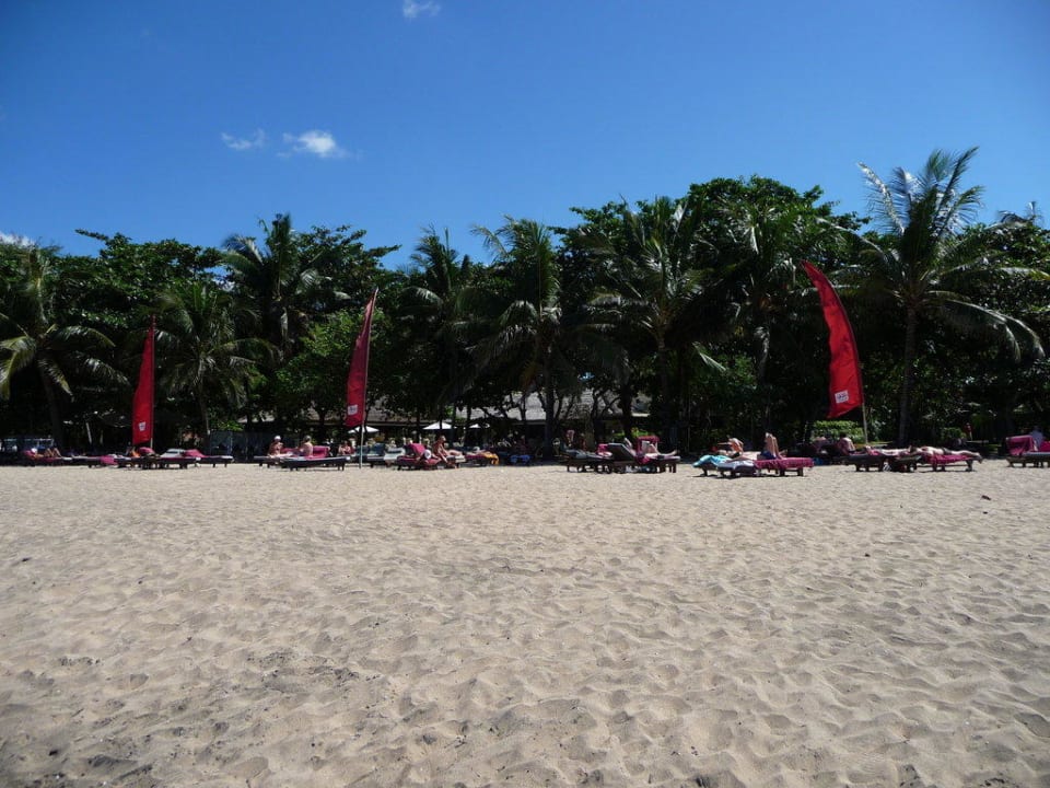 Breitester Strand in Sanur Mercure Resort Sanur