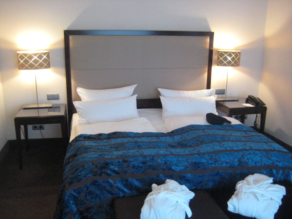 Bequemes Bett Bernstein Villa Kastania