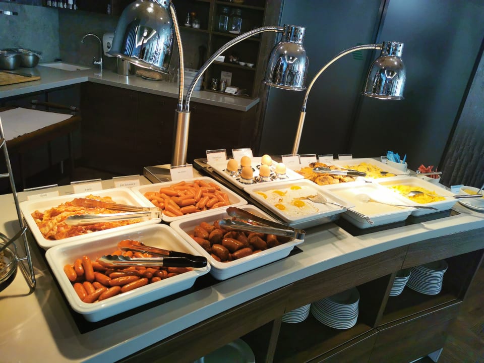 Gastro Hotel Golden Lake Resort