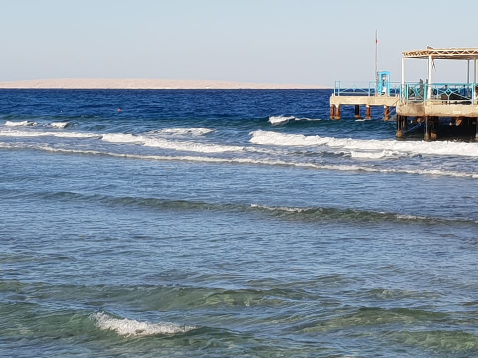 Strand Hotel Titanic Palace